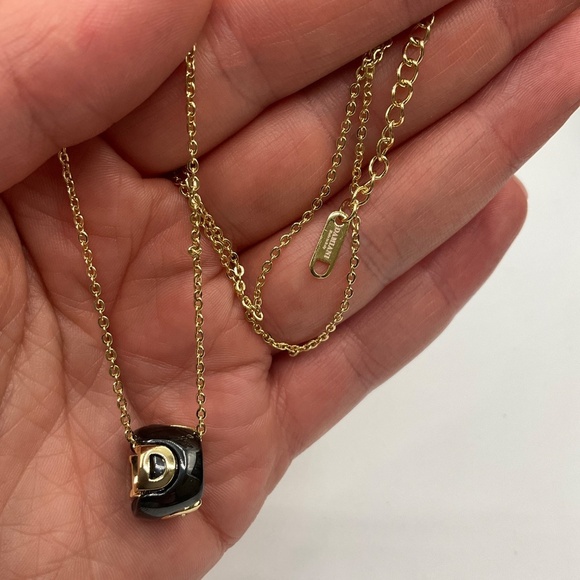 gold-plated necklace with ceramic pendant - Picture 3 of 5